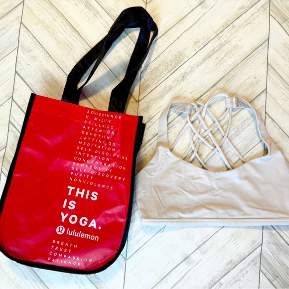 lululemon Athletica Sports Free to Be Bra with Wild Light Support Gray Women’s 6 - Picture 1 of 7